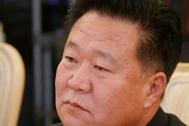 Severna Koreja za ceremonialnega predsednika izbrala človeka pod sankcijami