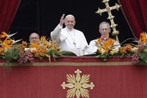 Tudi papež Frančišek ni spregledal napada na Šrilanki