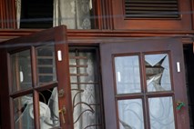 Šrilanška policija po eksplozijah v obkoljeni hiši našla 15 trupel