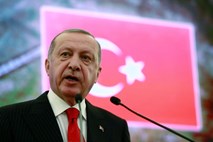 Turčija napovedala vrtanje nafte pred obalo Cipra in si prislužila kritike EU ter ZDA