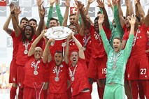 Bayern razbil Eintracht in ubranil naslov