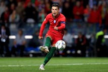 #video Ronaldo s tremi goli popeljal Portugalce v finale lige narodov 