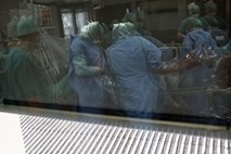 Hrvaški zdravniki rešili siamski dvojčici