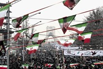 Iran: Nove sankcije dokaz, da so ameriške ponudbe za pogajanja prazne
