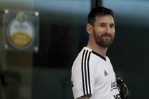 Messi najbolj plačan športnik sveta, sledi mu Ronaldo, med 100 od žensk samo Serena Williams