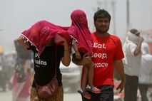 Indijo in Irak pesti ekstremna vročina