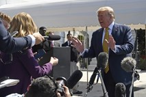 Trump proti Iranu napoveduje še dodatne sankcije 