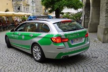 V Nemčiji v povezavi s pariškimi napadi aretirali državljana BiH