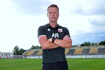 Andrej Razdrh, trener nogometnega kluba Tabor iz Sežane: Upam, da nas bodo jemali kot avtsajderje