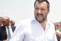 Salvini še naprej kroji usodo Italije