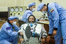 Na poti do ISS ameriški, italijanski in ruski astronavt