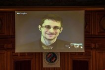 Žvižgač Edward Snowden bo septembra izdal knjigo spominov