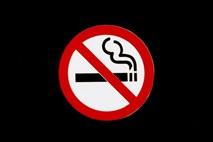 V Črni gori odslej prepovedano kajenje v zaprtih prostorih