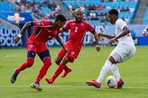 Pet kubanskih nogometašev po porazu poiskalo azil v Kanadi