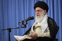 Iranski vrhovni vodja izključil možnost pogovorov z ZDA