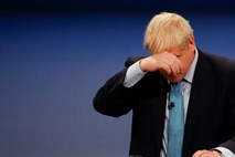 Bo moral Johnson v zapor, če bo brexit brez sporazuma?