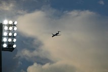 Vlada po stečaju Adrie Airways še išče rešitve za večjo povezljivost države