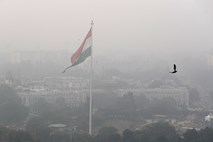 V New Delhiju izredne razmere zaradi onesnaženega zraka