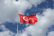 Turška novinarja po treh letih iz zapora 