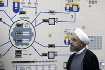 Iran začel vbrizgavati uranov plin v centrifuge