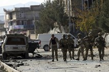 V napadu z avtomobil bombo v Kabulu več mrtvih