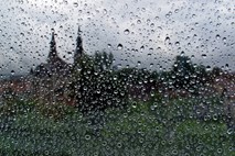 Vreme: Padavine bodo ponoči zajele vso Slovenijo 