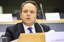 V Evropskem parlamentu pozitivno ocenili tudi Madžara Varhelyija