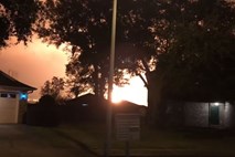 #video V Teksasu eksplozija v kemični tovarni