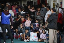 Na tisoče prebežnikov v Nemčiji po večkrat zaprosi za azil