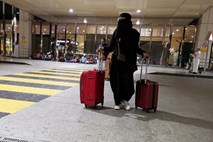 V Savdski Arabiji odpravili ločene vhode za moške in ženske v restavracijah