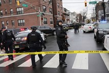 Strelski obračun sredi Jersey Cityja: V nekaj urah izstrelili več tisoč nabojev