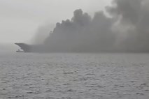 #video Na edini ruski letalonosilki izbruhnil požar