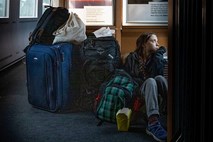 Greta Thunberg se z vlakom vrača domov