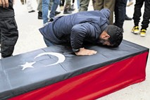 Erdogan še zmešal libijske štrene