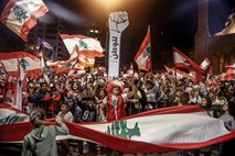 Libanonci zaradi zastojev pri oblikovanju vlade spet protestirajo