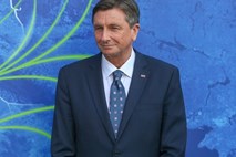 Pahor prepričan v pravilnost odločitve o vrnitvi vojakov iz Iraka