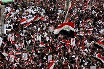 V Bagdadu več tisoč protestnikov proti ameriškim vojakom v Iraku