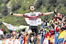 Tadej Pogačar zmagovalec 4. etape kolesarske dirke po Valencii in pred skupno zmago