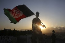V napadu afganistanskega vojaka na ameriške mrtvi in ranjeni