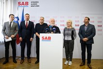 Poslanci SAB ne bodo glasovali o mandatarju, minister Česnik se ne bo vrnil v DZ