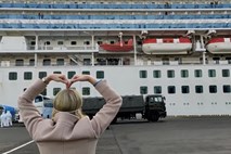 Zadnja dva slovenska potnika z ladje Diamond Princess prispela v domovino