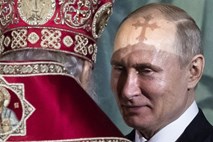 Putin predlagal vpis Boga in heteroseksualnega zakona v ustavo