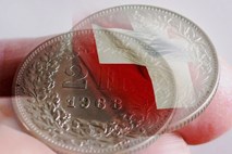 Državni svet marca o novem predlogu zakona za reševanje problematike kreditov v frankih