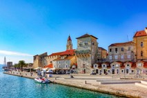 Hrvaška vlada v primeru zaostritve trenutnih kriz napoveduje ukrepe za pomoč turizmu