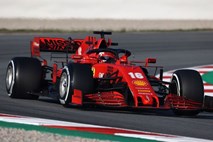 Fia se je s Ferrarijem pogodila zaradi strahu pred negativnimi posledicami