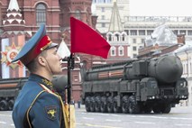 Sankcije obvarovale Ruse in utrdile Putina