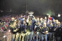Slovenija še leto več z nazivom evropskega prvaka