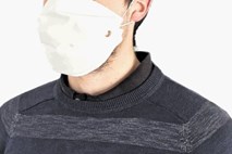 Podjetje Seti: Smo le dobavitelj materiala za maske, s poslom z blagovnimi rezervami nimamo nič