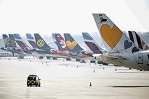Letalska industrija pred bankrotom ali kako potnikom zagotoviti varnost