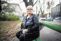 Nekateri dementni stanovalci  domov starejših so v izolaciji pozabili govoriti